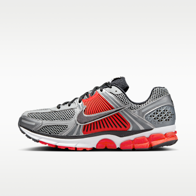 NIKE+ZOOM+VOMERO+5.png